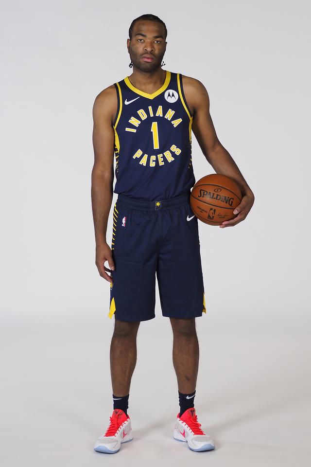 的配合默契 的配合默契