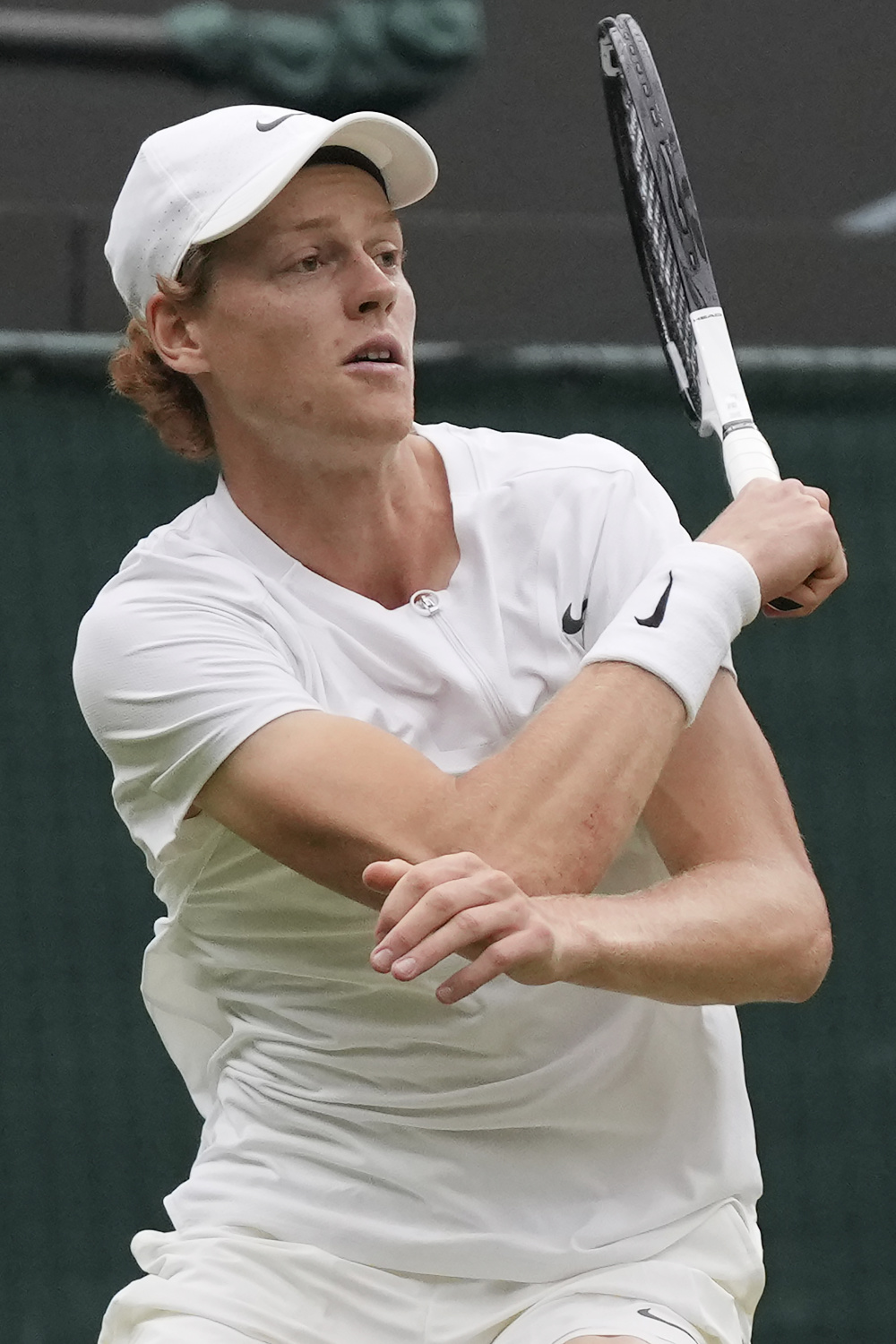 然而面对皇 然而面对皇