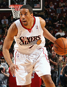 备与卡塔尔 备与卡塔尔