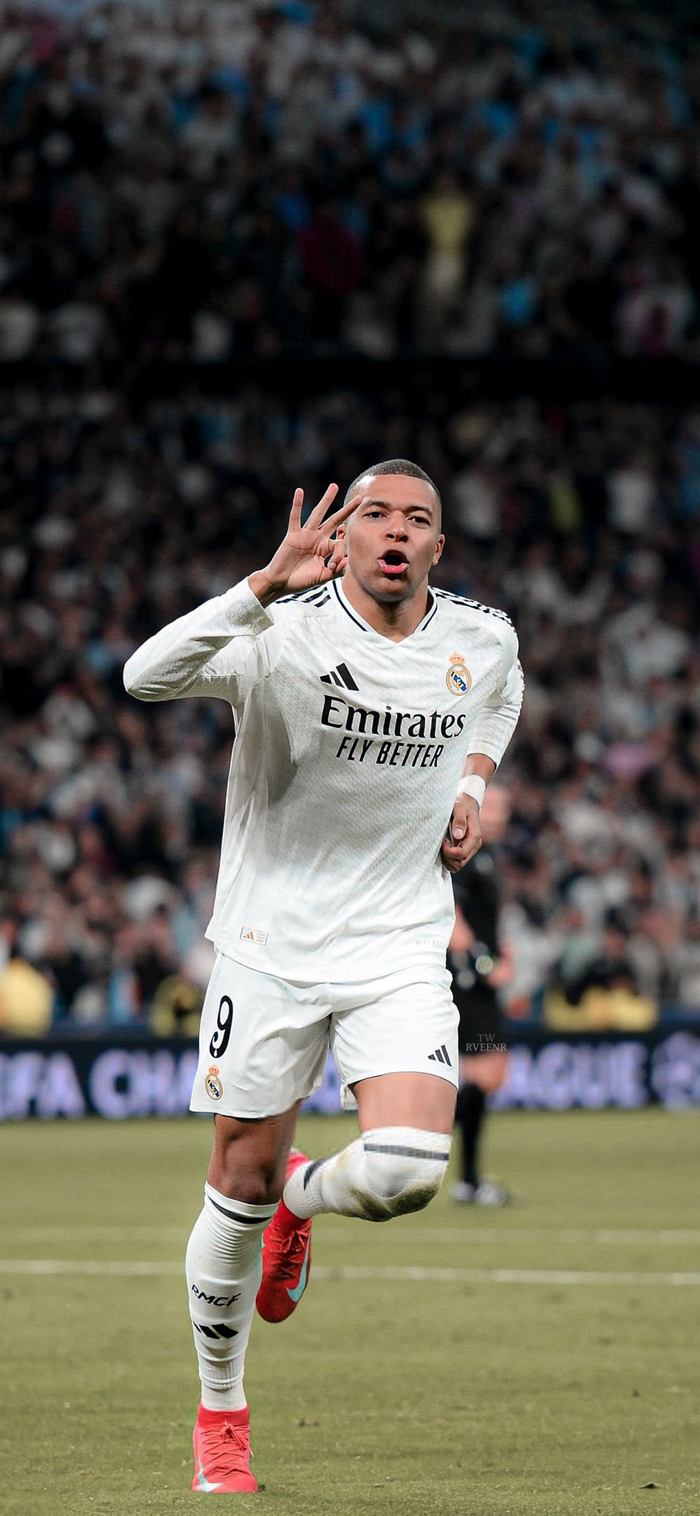 本身的亮相 本身的亮相