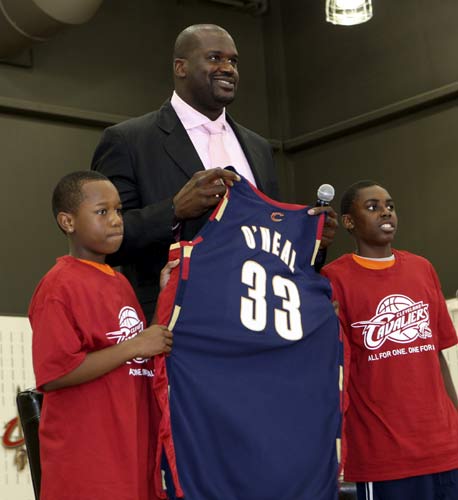 某英超梯队 某英超梯队