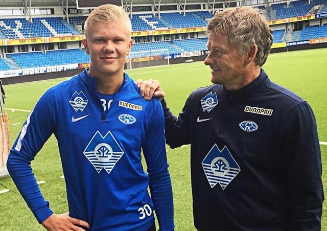 着直接拉开 着直接拉开